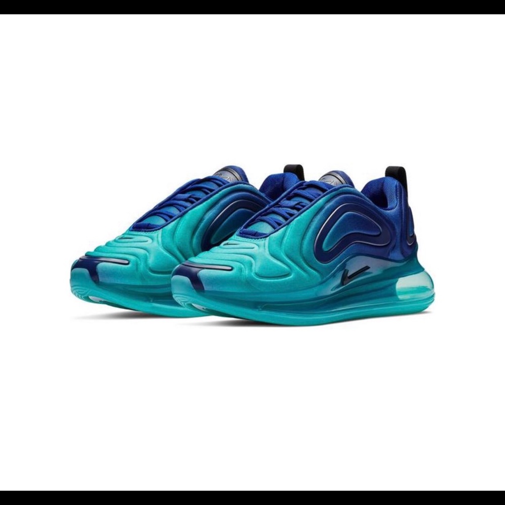 ❌SOLD❌ Nike Air max 720